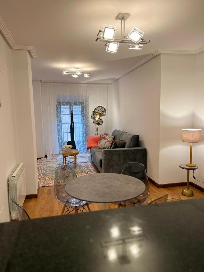 Apartamentos El Escudo Centro 里瓦德塞利亚 外观 照片