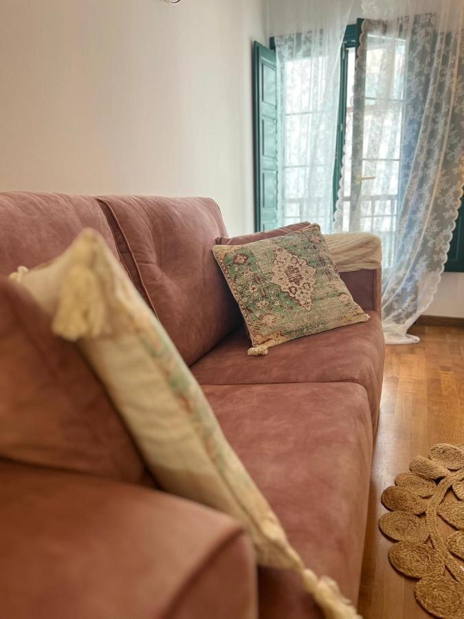 Apartamentos El Escudo Centro 里瓦德塞利亚 外观 照片
