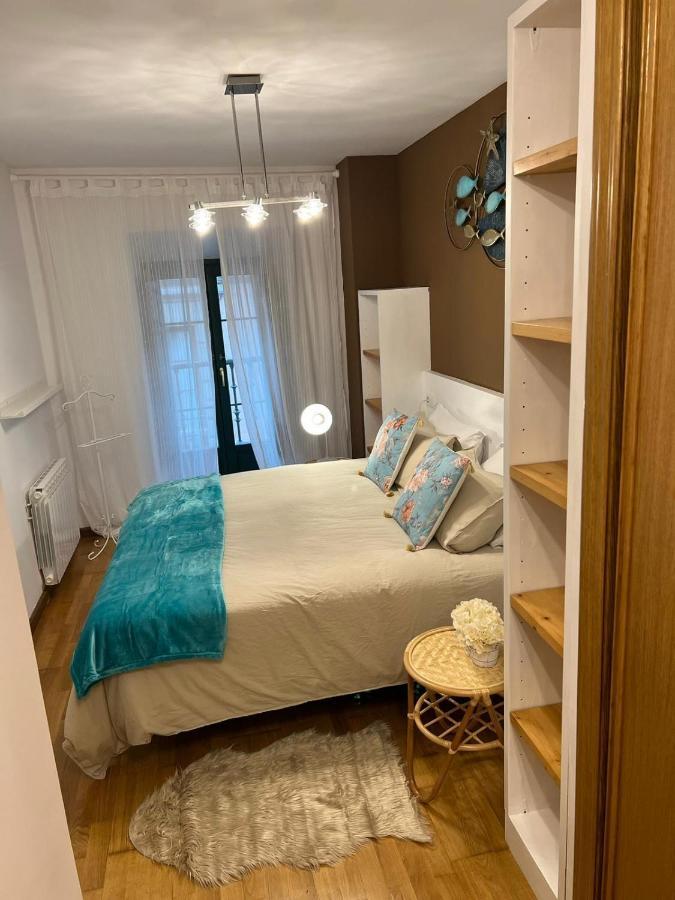 Apartamentos El Escudo Centro 里瓦德塞利亚 外观 照片